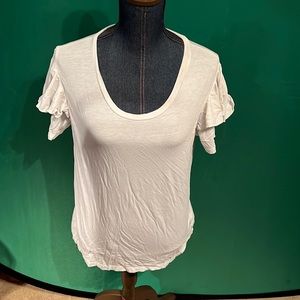 White comfy scoop, neck T-shirt with split flouncy sleeves